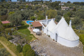 La Casa Sulla Roccia Trulli Pool - Happy Rentals